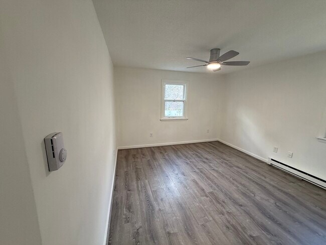 Building Photo - 1328 East St