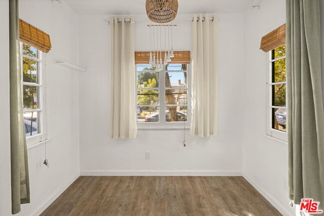 Building Photo - 1708 Glyndon Ave