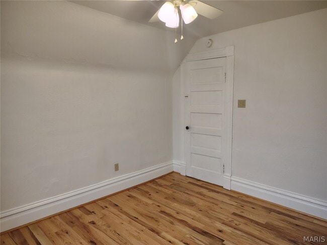 Building Photo - 3246 S Big Bend Blvd