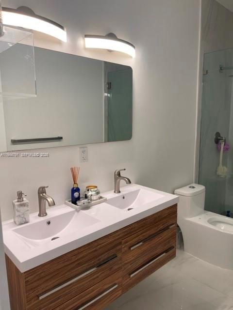 Building Photo - 909 NE 16th Terrace