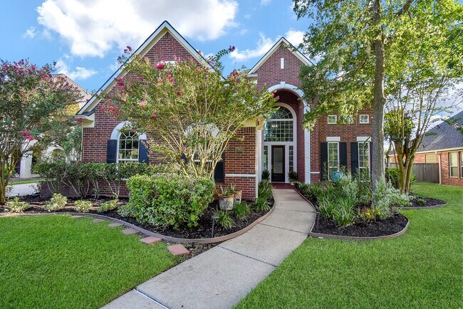 Building Photo - 7902 Silent Forest Dr