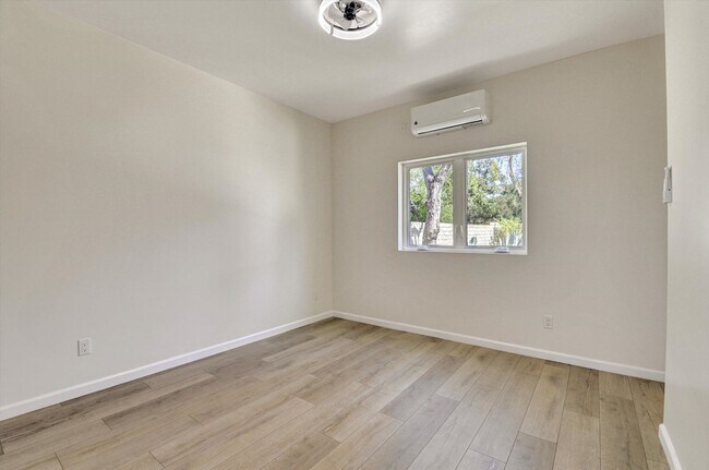 Building Photo - $3,549/mo – Brand-New 2 Bed / 2 Bath Private ADU – Agoura Hills | 800 Sq Ft