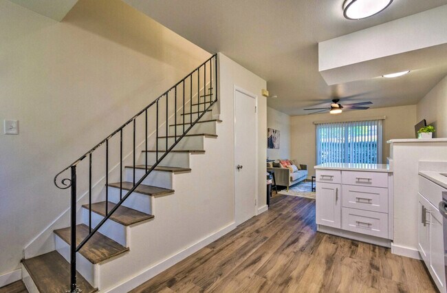 Building Photo - 650 Jack Stephens Dr