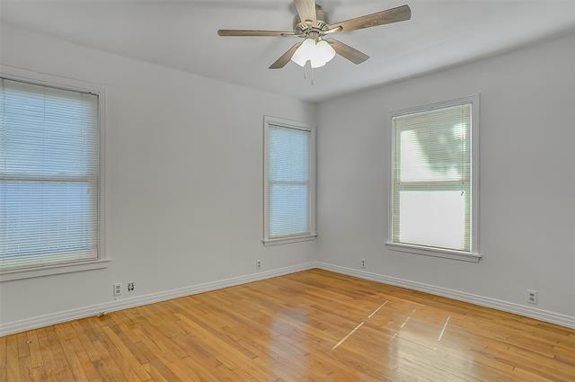Building Photo - 411 W Taylor St