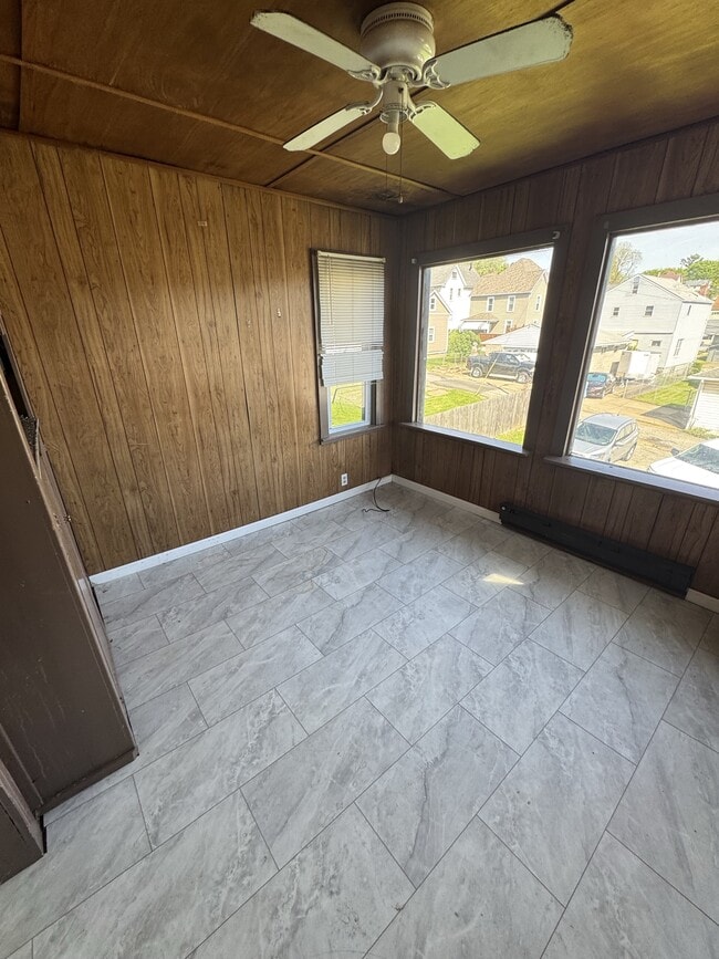 Building Photo - 63 W Hallam Ave