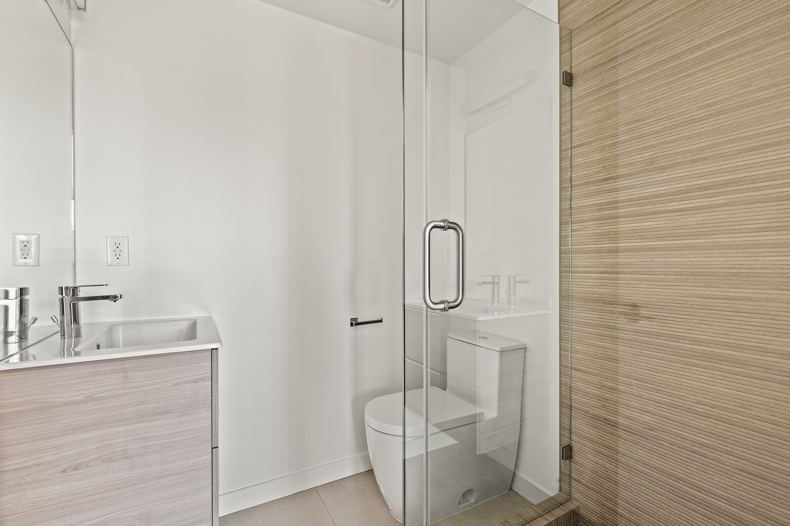 Building Photo - 200 S 2nd Ave