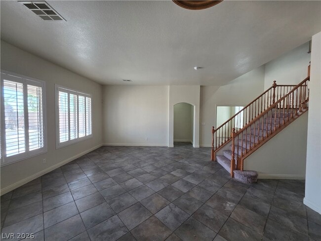 Building Photo - 9622 Staff Ln