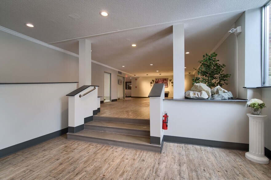 Amberley House Apartments 3501 Section Rd Cincinnati OH 45237