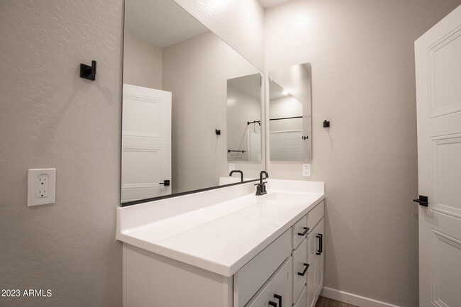 Building Photo - 2782 S. Comanche Dr.