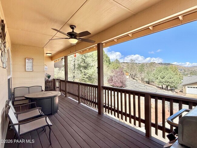 Building Photo - 4871 Butterfly Dr