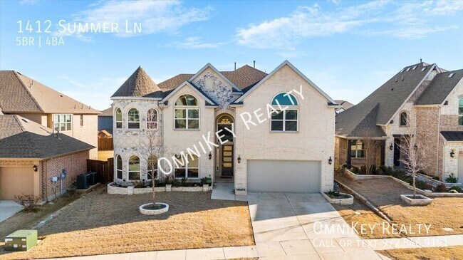 Building Photo - 1412 Summer Ln