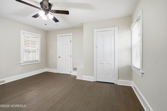 Building Photo - 1114 Summerfield Ave