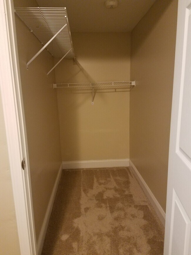 Building Photo - 89 Willow Ridge Ct