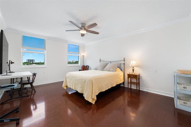 Building Photo - 99 SE Mizner Blvd