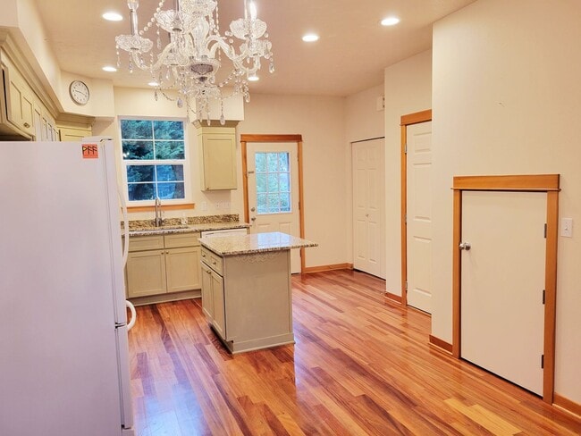 Building Photo - ***Application Pending***