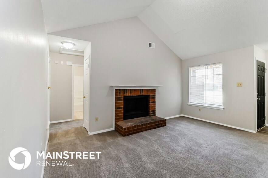 Building Photo - 5837 Hickory Greene Dr