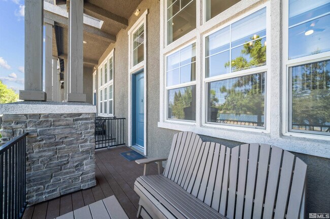 Building Photo - 2490 Eastshore Pl