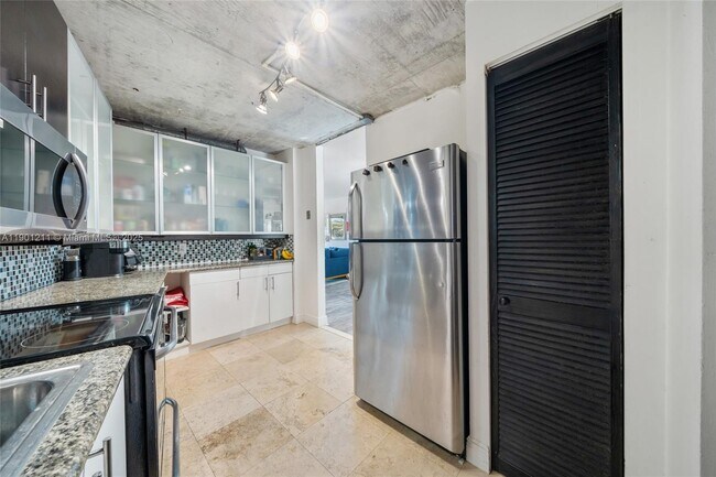 Building Photo - 5701 Biscayne Blvd