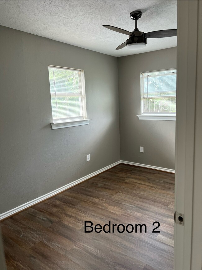 Building Photo - 24001 Frontier Ln