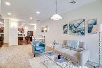 Building Photo - 251 San Clemente Ave NW