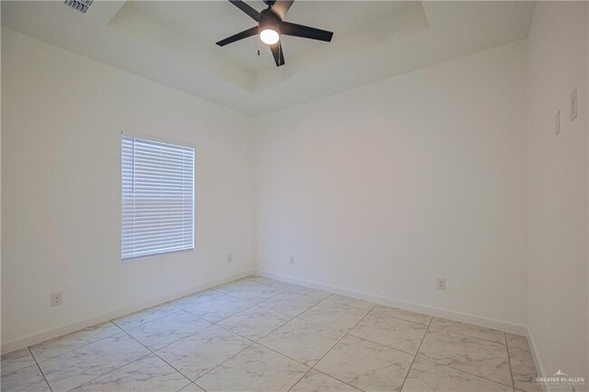 Building Photo - 5308 Vision St