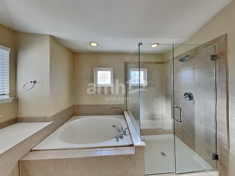 Building Photo - 1463 S Haleyville Cir