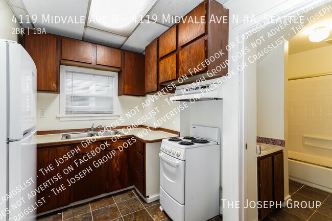 Building Photo - 4119 Midvale Ave N