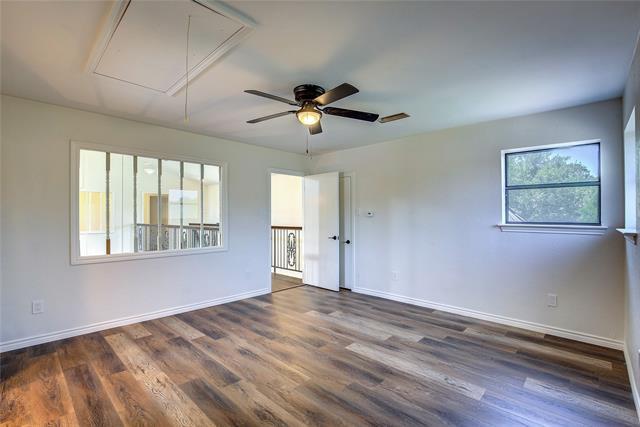 Building Photo - 307 Oakmont Dr