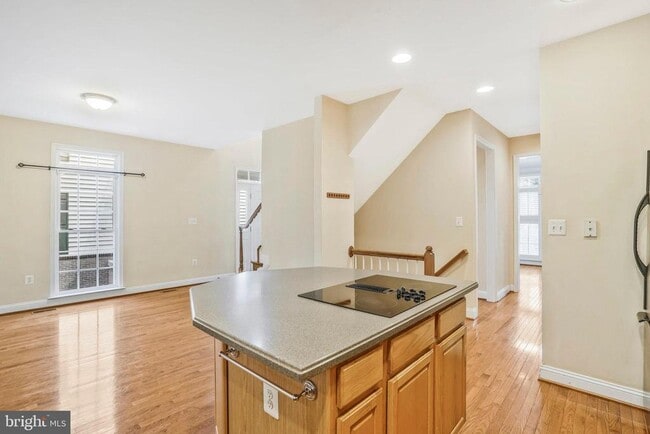 Building Photo - 9980 Cyrandall Dr