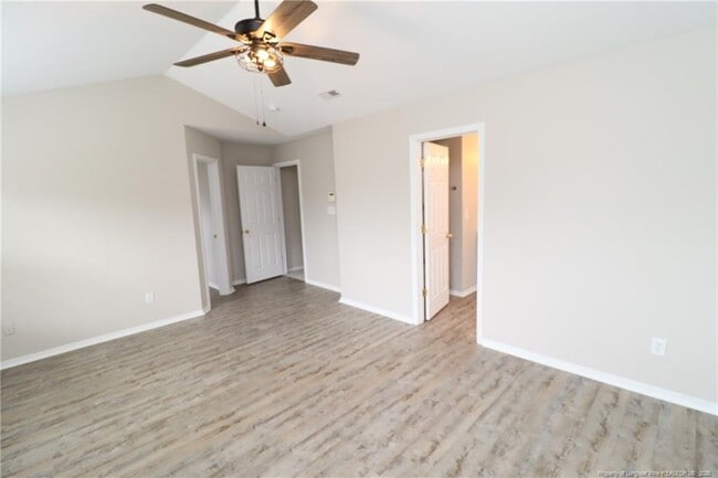 Building Photo - 805 Meeting Hall Dr