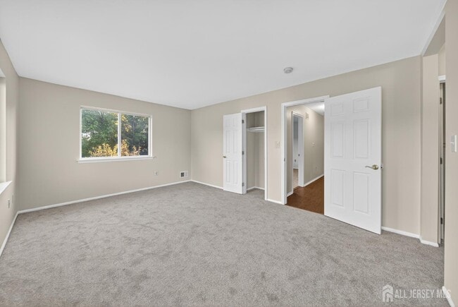 Building Photo - 1606 Madaline Dr