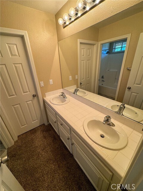 Building Photo - 31486 Pennant Ct