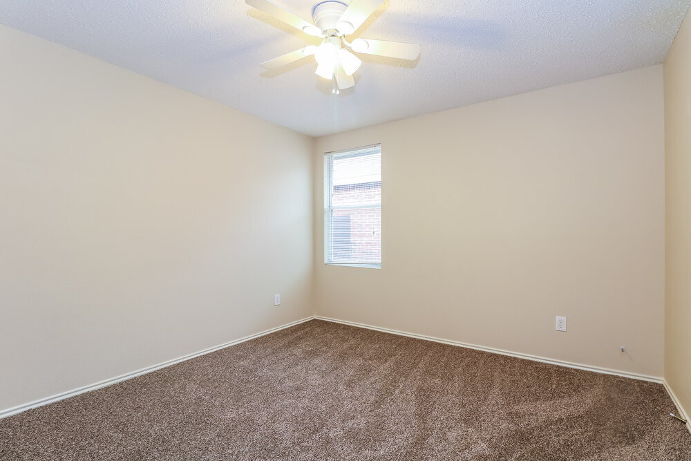 Building Photo - 3520 Clydesdale Dr