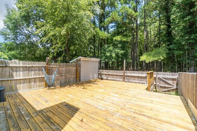 Building Photo - 1864 Abbotsbury Way