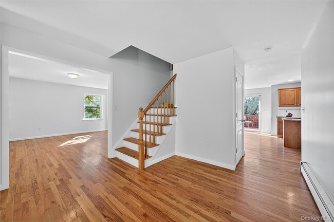 Building Photo - 1281 NY-208