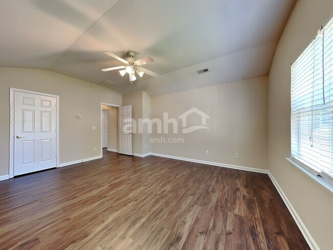 Building Photo - 848 Gehring Drive