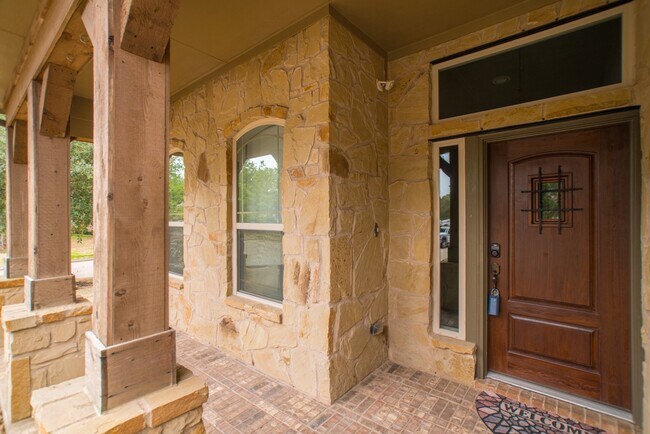 Building Photo - 11 Sawbridge Cir