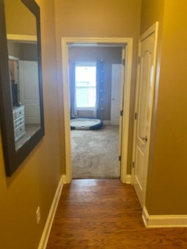 Building Photo - Fall 2026 Plainsview Condos