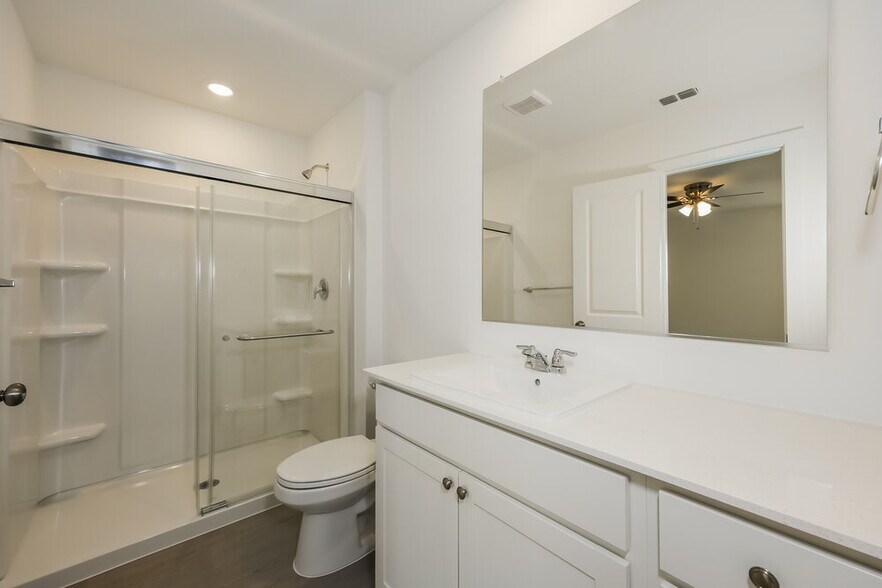 Building Photo - 10701 Revolver Dr