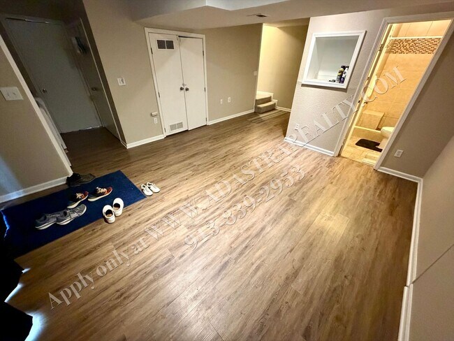 Building Photo - Beautiful Ranch Home in Park Hill School District-Coming SOON!