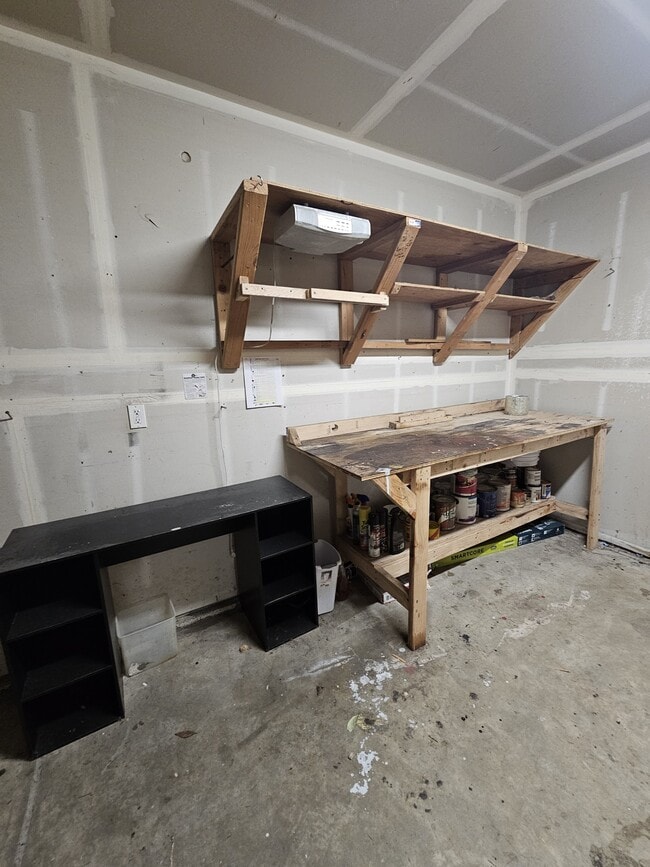 Building Photo - 508 Stickney Mountain Pl