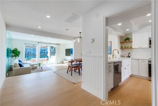 Building Photo - 16117 St Croix Cir