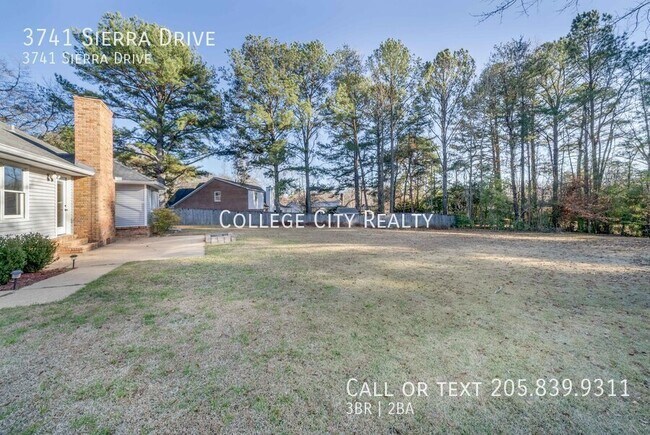 Building Photo - 3741 Sierra Dr