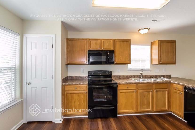 Building Photo - 5819 Kelden Walker Ln