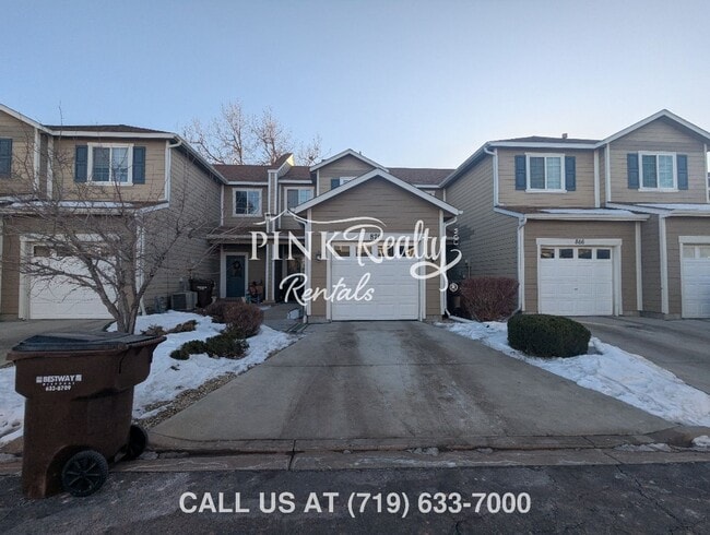 Building Photo - 870 Red Thistle View