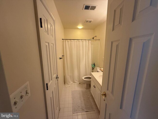 Building Photo - 41859 Cinnabar Square