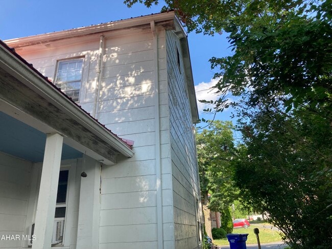 Building Photo - 3117 Main Rd