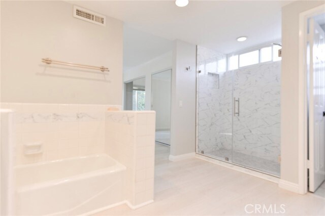 Building Photo - 25592 Leeward Dr