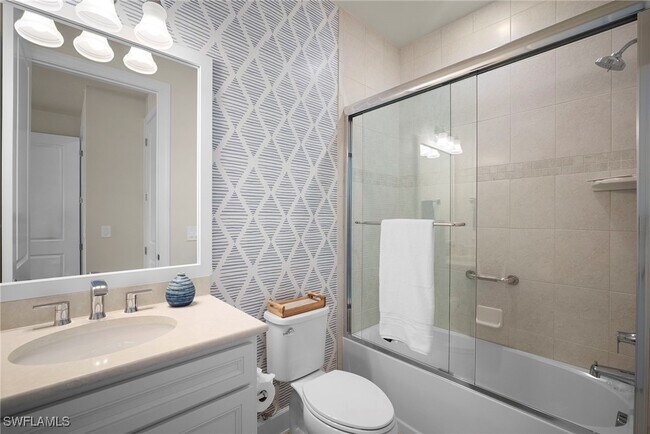 Building Photo - 9774 Everglades Dr