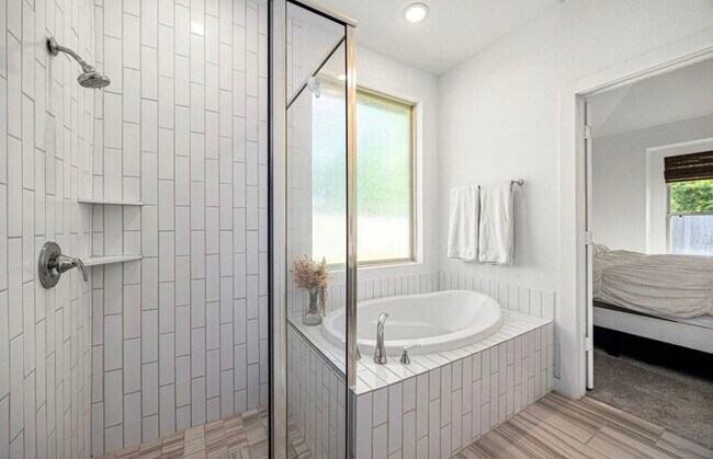 Building Photo - 17303 Merigold Hts Dr